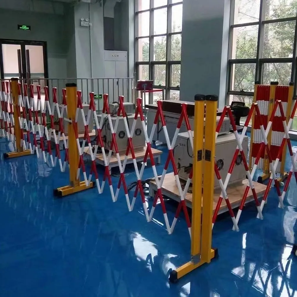 Industrial Expandable Metal Barrier with Casters Easy to Use and Adjust Retractable Traffic Fence,Pet Fence Gate Garden Fence Adjustable (Size : L250cm/8.2ft)